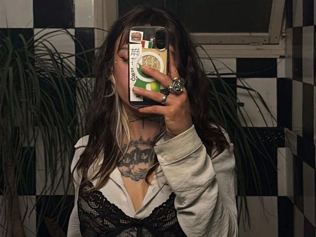 LunaRoses-hot - Sexe cam en vivo - 28035656