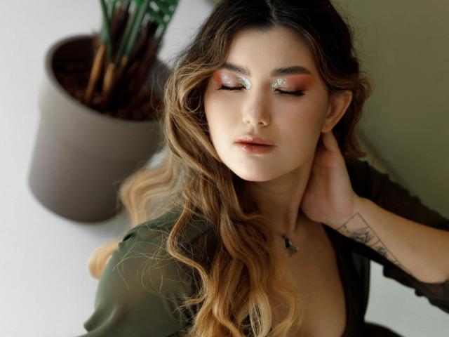 AnneTLuis - Live porn &amp; sex cam - 28036277