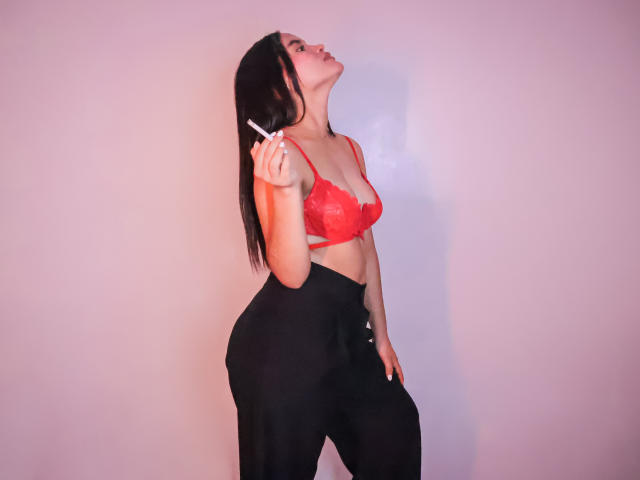 MiiaPalmer - Live Sex Cam - 28037270