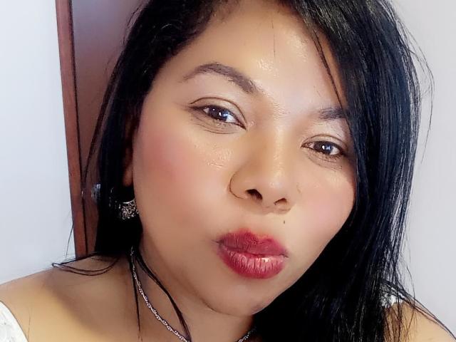 Keilathompson - Live sexe cam - 28037927