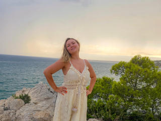 SallyVerda - Live sexe cam - 28038527