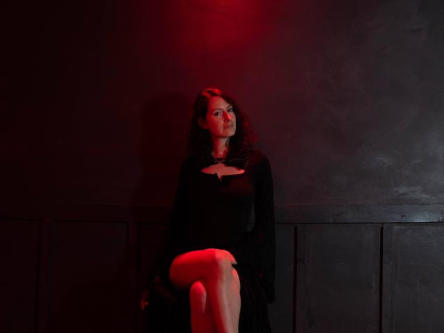 MistressLucia - 라이브 포르노 &amp; 섹스 캠 - 28040552