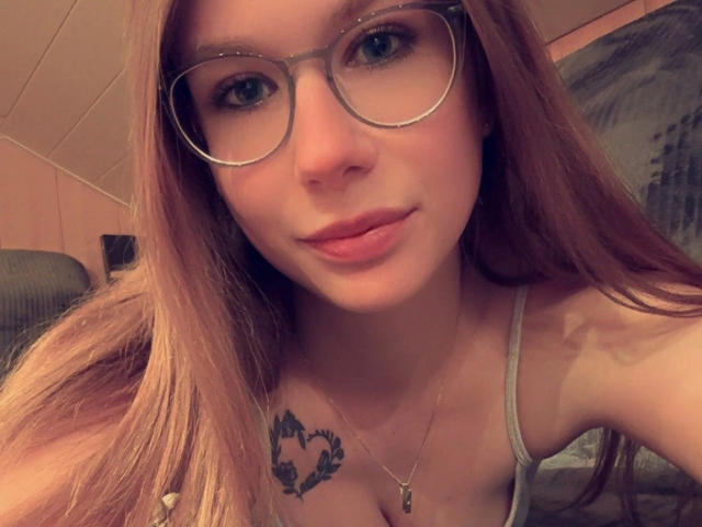 Soleea-hot - Live sex cam - 28041407