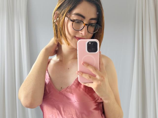 RousseBlossom - Live porn &amp; sex cam - 28042751