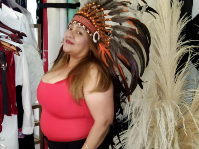 MonzerratBoyer - פורנו בשידור חי ומצלמת סקס - 28045025