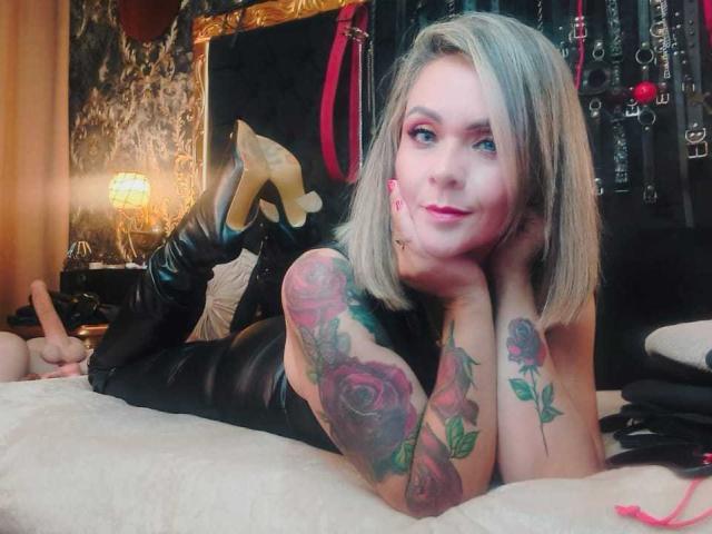 VictoriiaGray - Live sex cam - 28046630