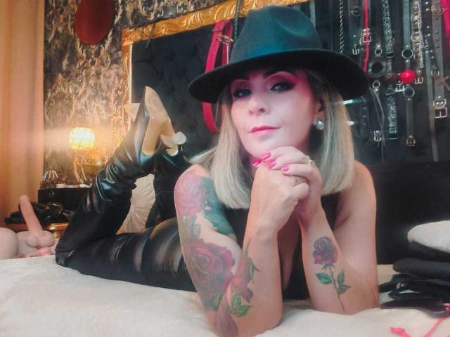 VictoriiaGray - Live porn &amp; sex cam - 28046639