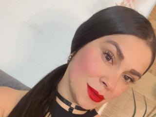 CelesteCorine - Live sex cam - 28048388