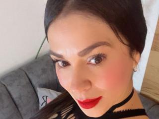 CelesteCorine - Live sex cam - 28048394