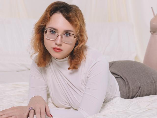 TeresaBirt - Live sex cam - 28049330