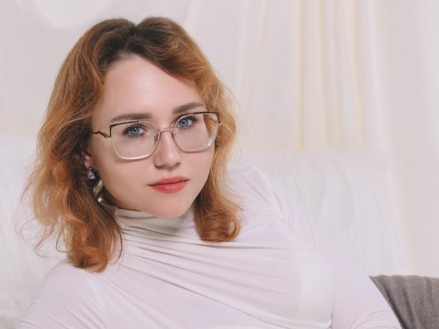 TeresaBirt - Live sex cam - 28049381