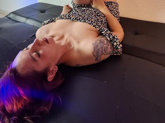 AliRousse - Live Sex Cam - 28050056