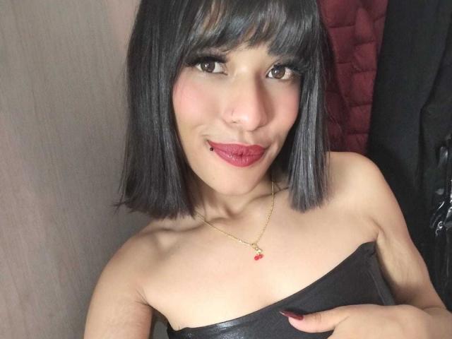 AvaXLusty - Live sex cam - 28050776