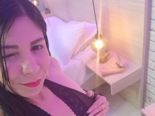 EliseBell - Live sex cam - 28052468