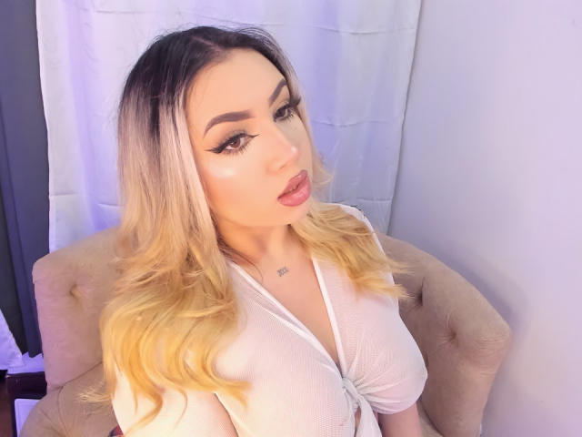 MelissaLust - Live porn &amp; sex cam - 28055198