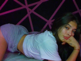 KatieSantana - Live sex cam - 28057496