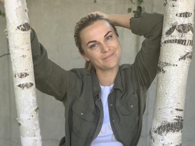 BelleLisaG - Sexe cam en vivo - 28059143