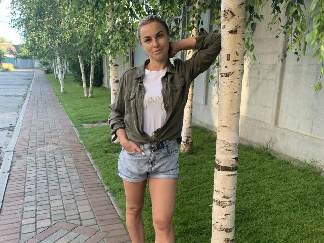 BelleLisaG - Sexe cam en vivo - 28059149