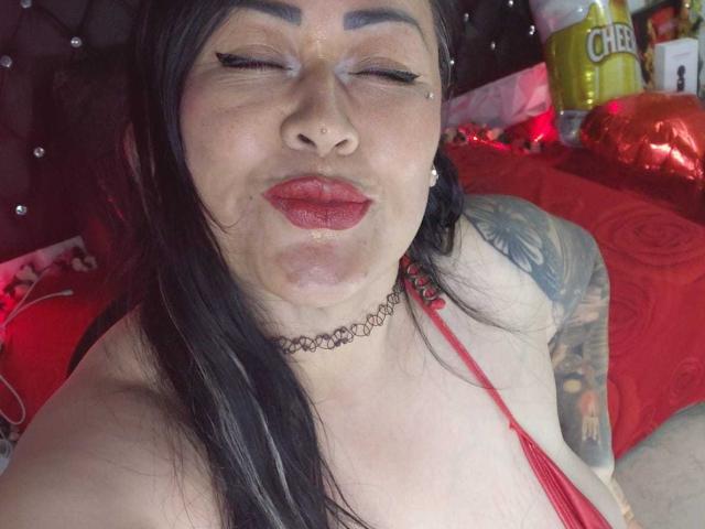 KittyHotanal - Live sex cam - 28059536