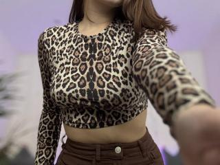 HotCaramelsDuo - Live Sex Cam - 28059878