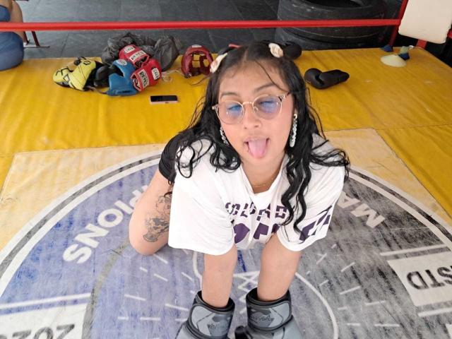 EmiilyJohamson - Live sex cam - 28059929