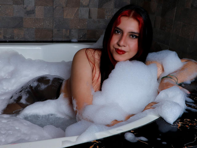 DannaOlivieri - Live sexe cam - 28060799