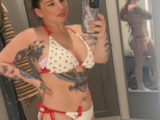 MoniyBelle - Live Sex Cam - 28064063