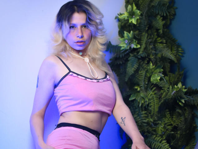 SarahWelinton - Sexe cam en vivo - 28064756