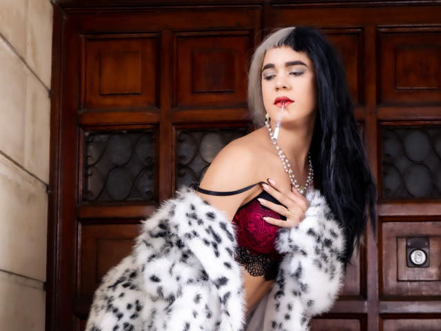 AliceCoolenk - Live Sex Cam - 28065323