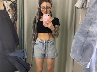 HotCaramelsDuo - Live Sex Cam - 28068881