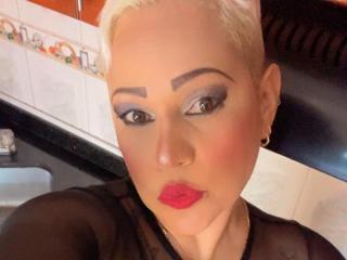 GianellaCox - Live sex cam - 28070270