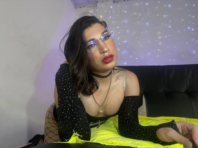 NaughtyMarianaTs - Live porn &amp; sex cam - 28073690