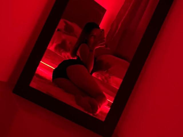 DamiAmbani - Live sex cam - 28075439