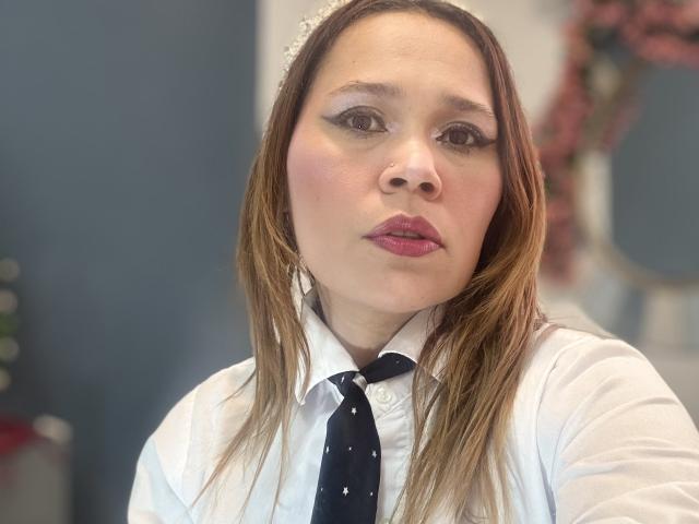 SophiaQueens - Live sex cam - 28080281