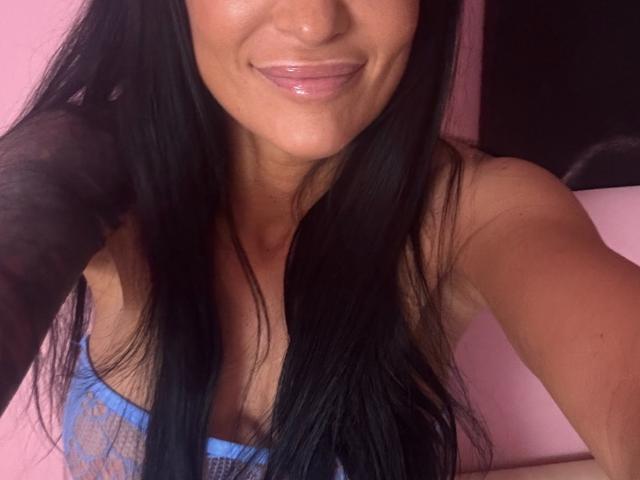 AndraD - Live porn &amp; sex cam - 28081103
