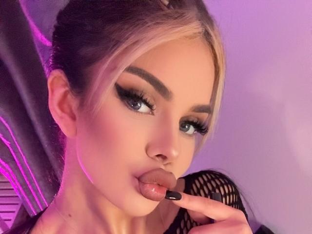 IvyRaven - Live porn &amp; sex cam - 28082294
