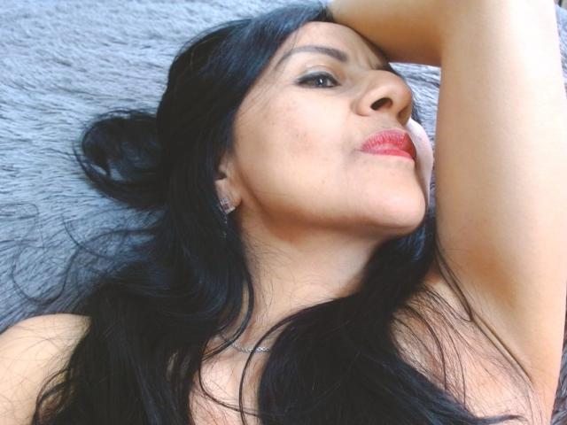 KarlaHotLatineX - Sexe cam en vivo - 28082297