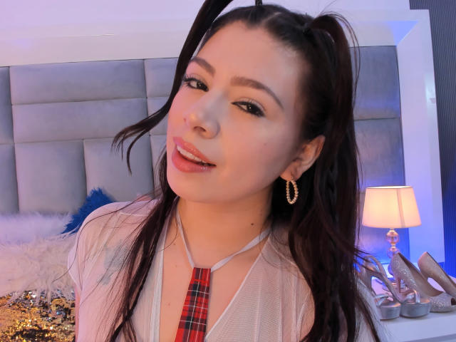 LindaMancini - Sexe cam en vivo - 28082588