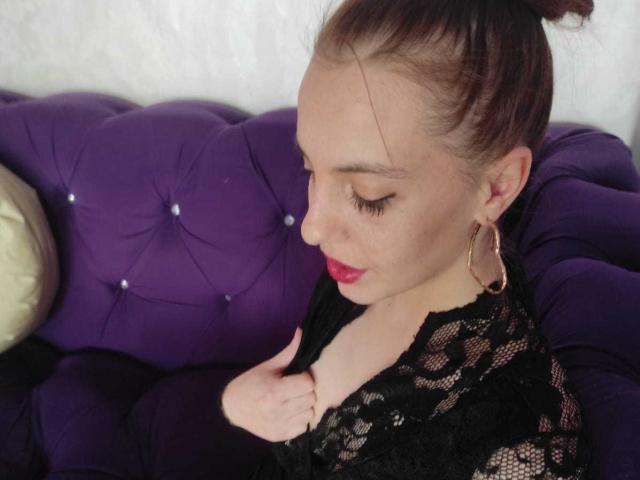 SexiMillie - Live sex cam - 28086773
