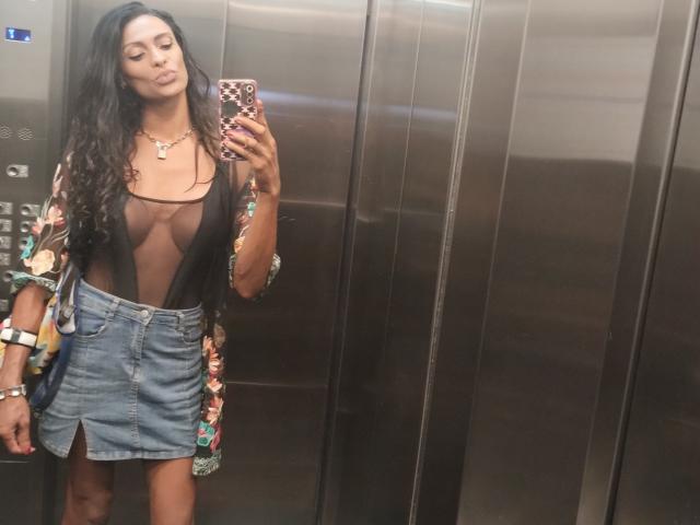 DiannaBanana - Live porn &amp; sex cam - 28088711