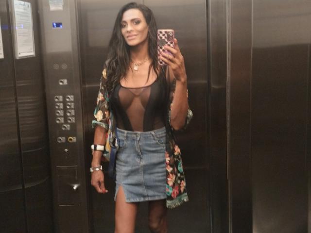 DiannaBanana - Live sex cam - 28088714