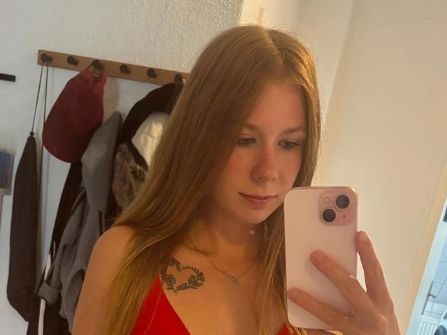 Soleea-hot - Sexe cam en vivo - 28090370