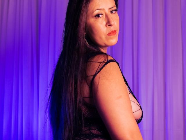 BellaSmitt - Live sex cam - 28093718