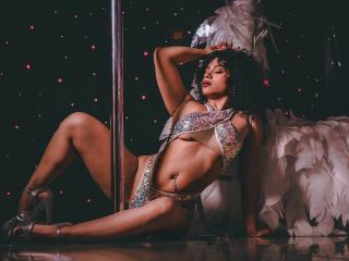 IvannaAndFriend - Live sex cam - 28095692