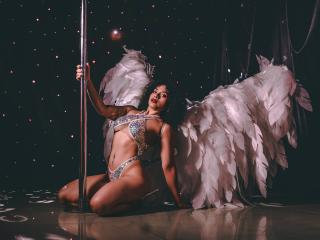 IvannaAndFriend - Live sex cam - 28095704