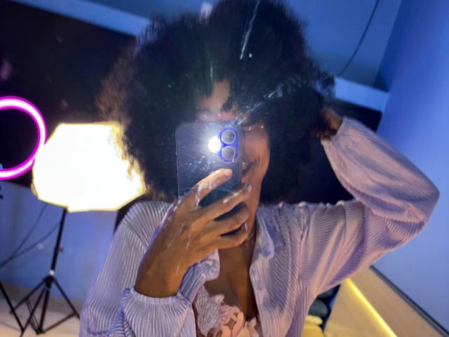 SharonFeretti - Live sex cam - 28098824