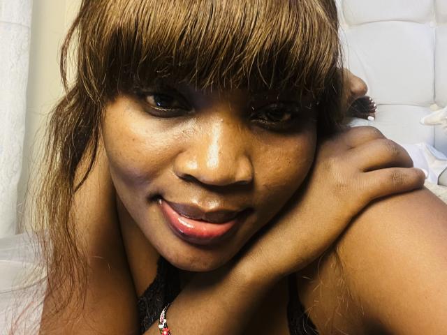 SexyEvaa - Live sex cam - 28099502