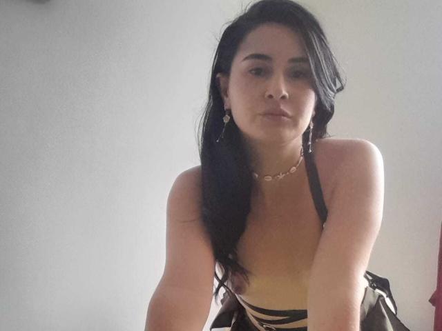 FrancheskaaWaalsh - Sexe cam en vivo - 28102514