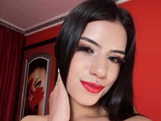 SamiLure - Élő pornó és szexkamera - 28102631