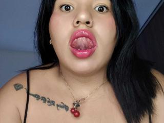 CristinaMendez - Live sex cam - 28104677